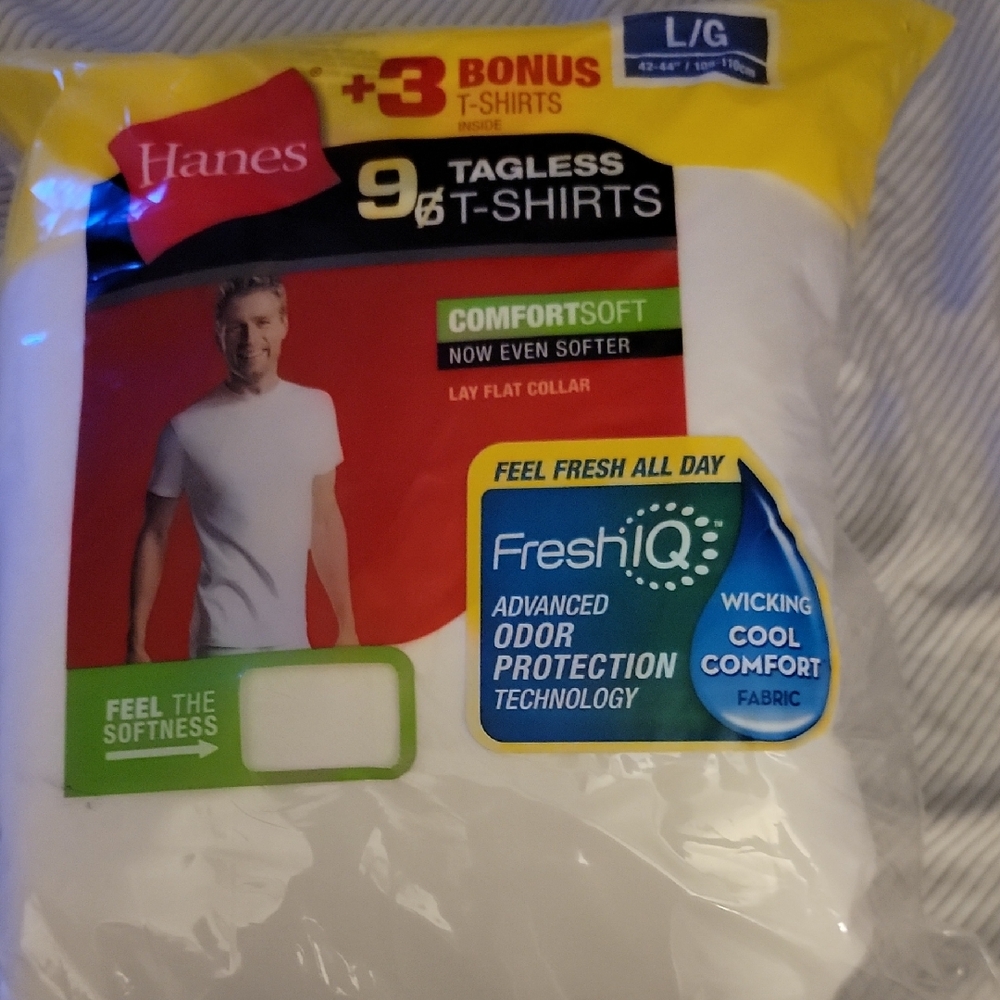 Hanes White Crew Neck Undershirts with FreshIQ